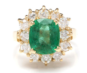 5.30 Carats Natural Emerald and Diamond 14K Solid Yellow Gold Ring