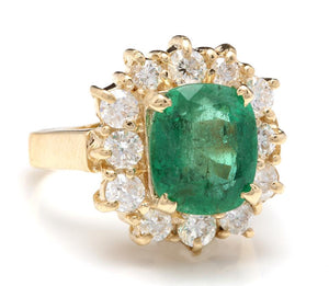 5.30 Carats Natural Emerald and Diamond 14K Solid Yellow Gold Ring