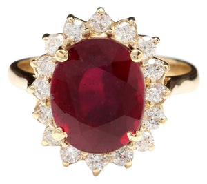 6.70 Carats Impressive Red Ruby and Natural Diamond 14K Yellow Gold Ring