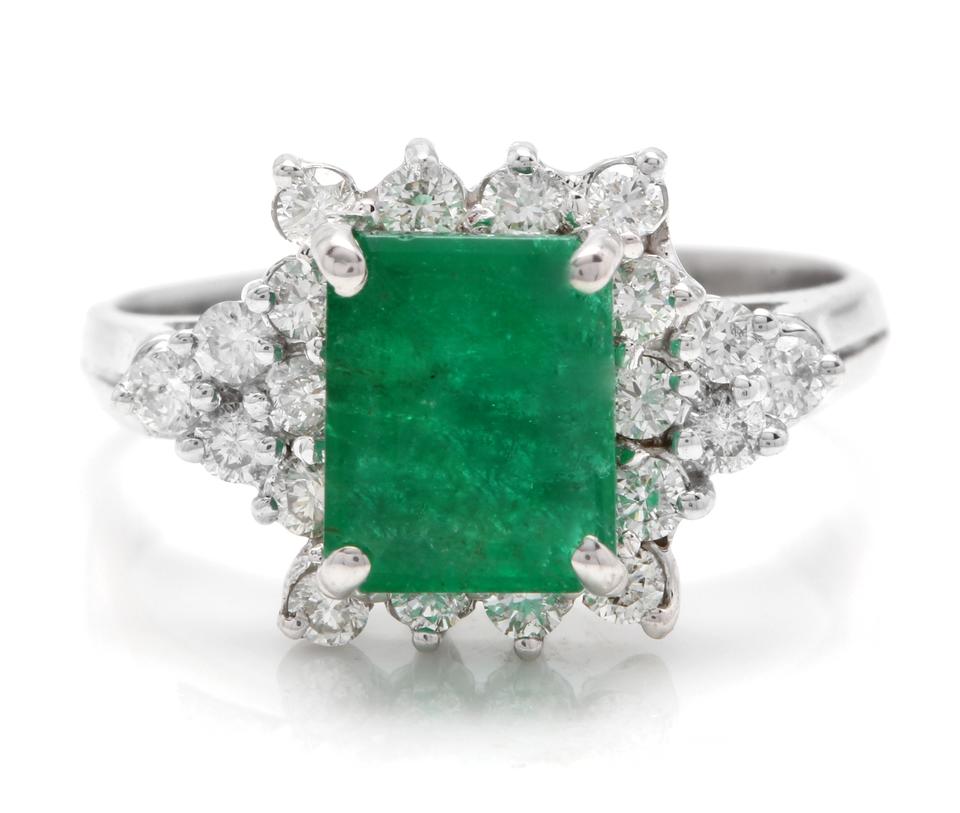 2.60 Carats Natural Emerald and Diamond 14K Solid White Gold Ring