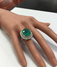 Load image into Gallery viewer, 11.80 Carats Natural Emerald and Diamond 18K Solid White Gold Ring