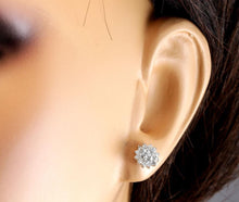Load image into Gallery viewer, Exquisite 0.80 Carats Natural Diamond 14K Solid White Gold Stud Earrings