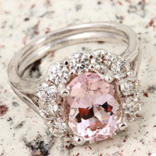 Load image into Gallery viewer, 3.70 Carats Exquisite Natural Morganite and Diamond 14K Solid White Gold Ring