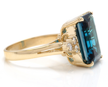 Load image into Gallery viewer, 9.85 Carats Natural Impressive London Blue Topaz and Diamond 14K Yellow Gold Ring