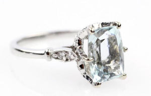 3.08 Carats Impressive Natural Aquamarine and Diamond 14K White Gold Ring
