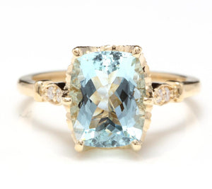 3.08 Carats Impressive Natural Aquamarine and Diamond 14K Yellow Gold Ring