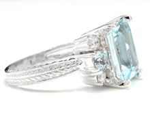 Load image into Gallery viewer, 4.80 Carats Natural Aquamarine and Diamond 14K Solid White Gold Ring