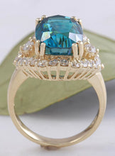 Load image into Gallery viewer, 8.70 Carats Natural Very Nice Looking Blue Zircon and Diamond 14K Yellow Gold Ring