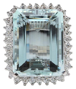 32.00 Carats Natural Aquamarine and Diamond 14K Solid White Gold Ring