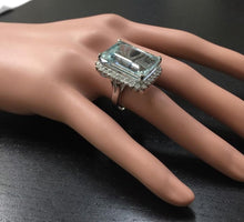 Load image into Gallery viewer, 32.00 Carats Natural Aquamarine and Diamond 14K Solid White Gold Ring