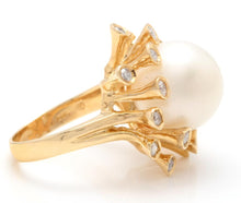 Load image into Gallery viewer, Splendid Natural 15mm South Sea Pearl and Diamond 14K Solid Yellow Gold Ring