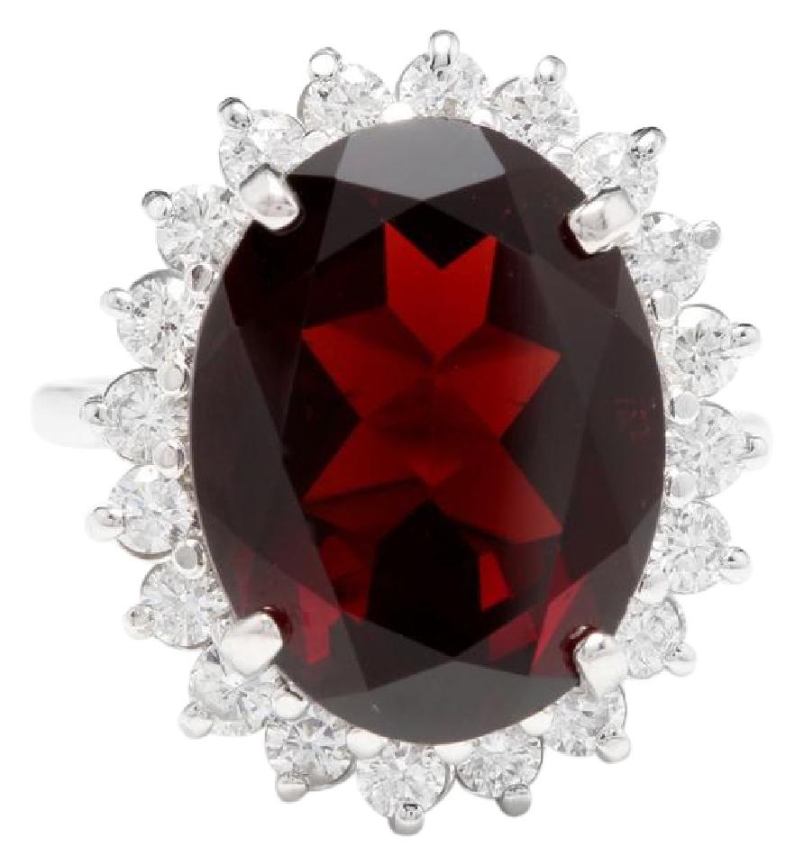 11.05 Carats Impressive Red Garnet and Natural Diamond 14K White Gold Ring