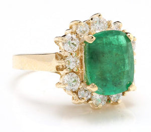 4.50 Carats Natural Emerald and Diamond 14K Solid Yellow Gold Ring